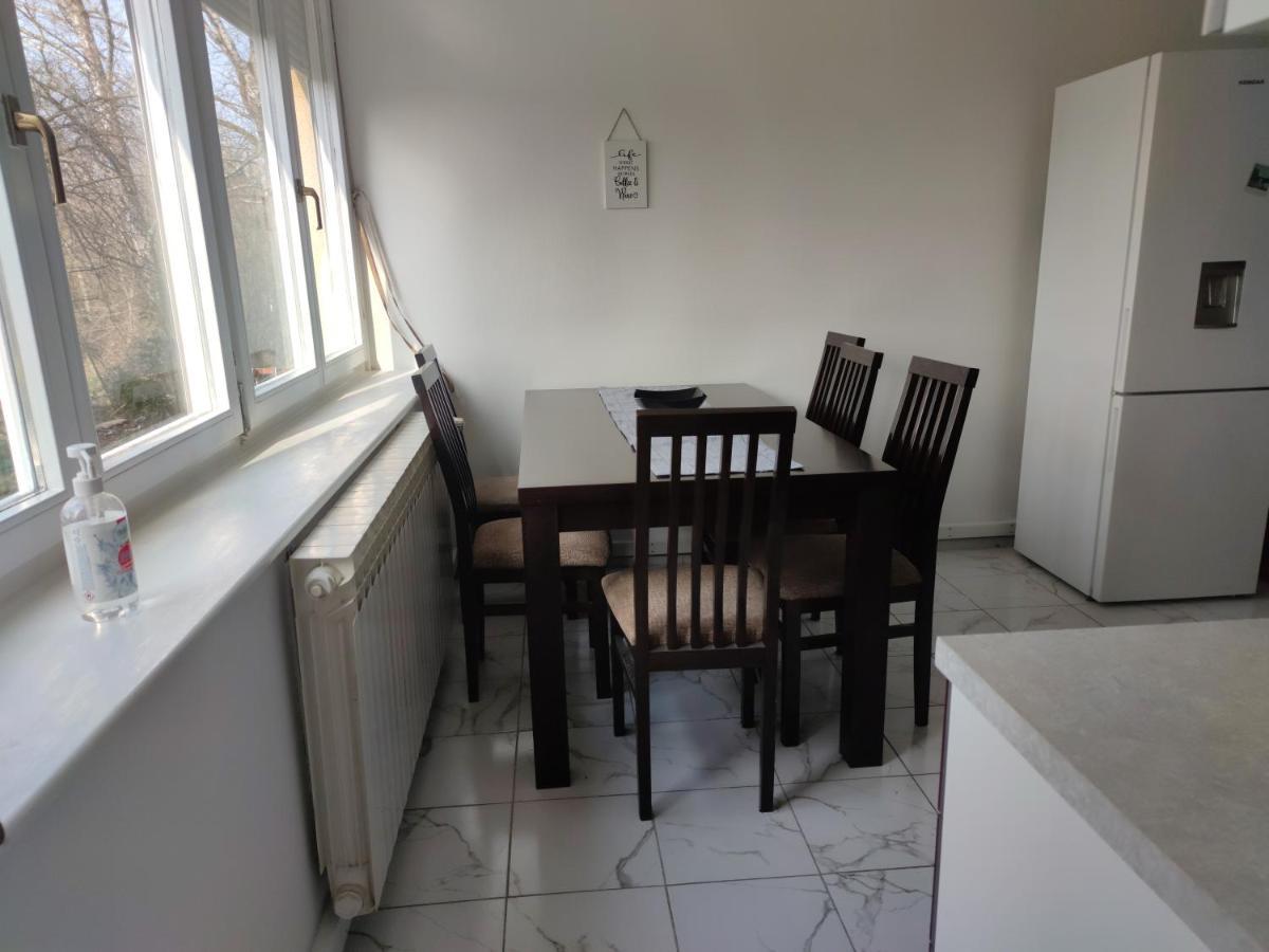 Apartman M&M'S Leilighet Karlovac Eksteriør bilde